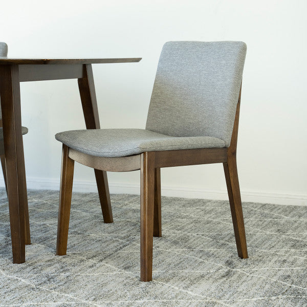 Desmond 5-Piece Mid-Century Rectangular Dining Set w/ 4 Fabric Dining Chairs in Gray