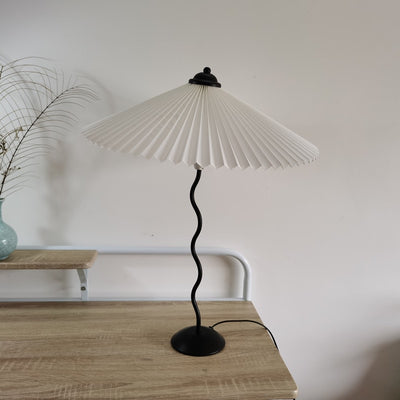 Vintage Retro Pleated Umbrella Light Squiggle Wiggle Lamp for Living Room or Bedroom