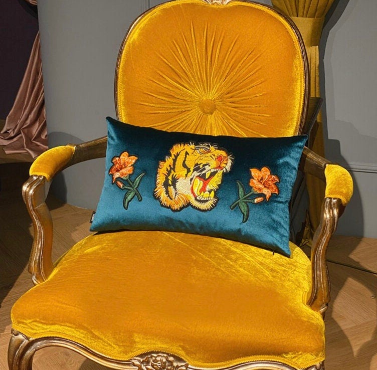 Vintage Retro Inspired Blue Velvet Embroidered Tiger Roar Pillow Cover